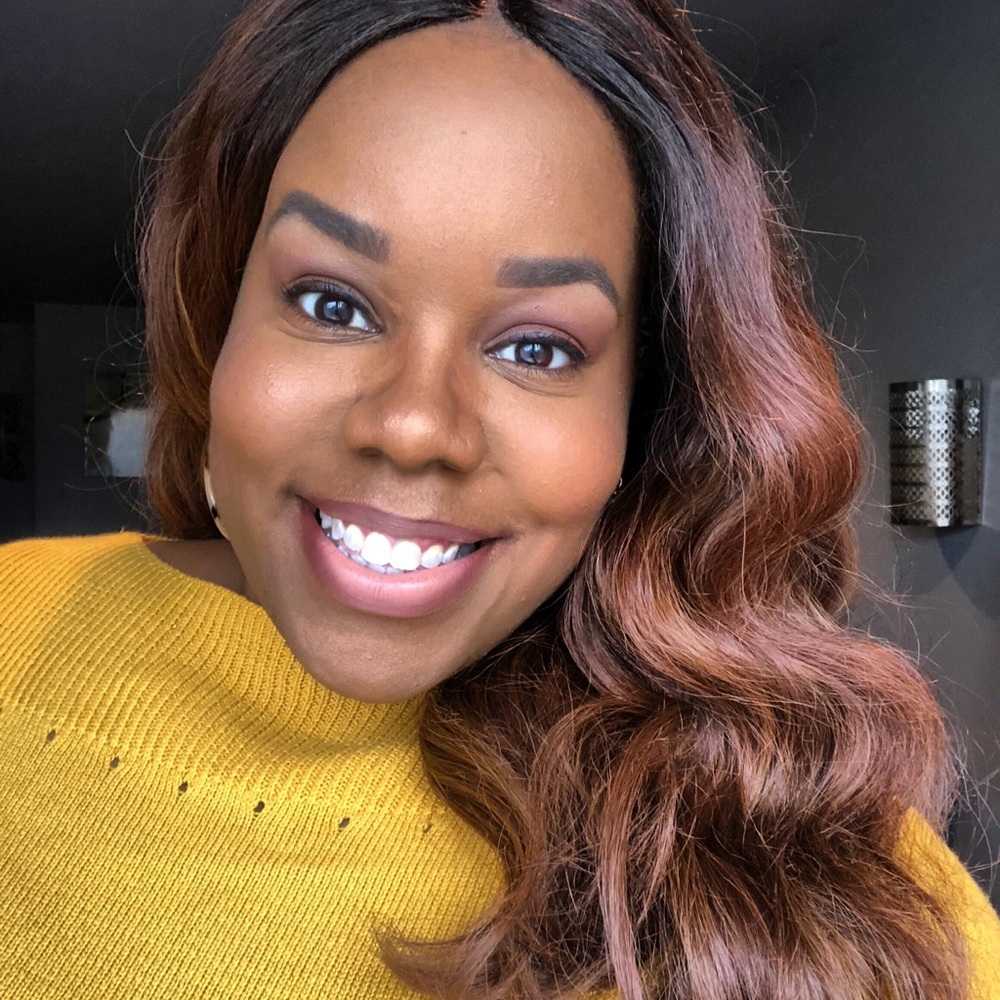 Meet your Posher, Corrinn